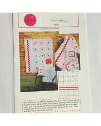Chevron Kiss Quilt Pattern from Mixi Heart